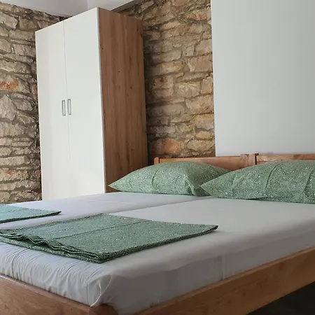 Apartment Fenix *